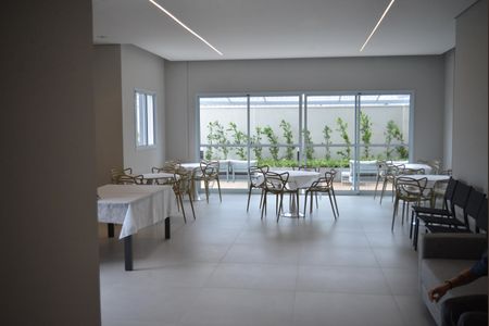 Apartamento à venda com 80m², 2 quartos e 2 vagasÁrea comum - Salão de festas