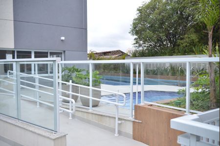Apartamento à venda com 80m², 2 quartos e 2 vagasÁrea comum - Piscina