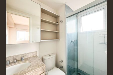 Apartamento à venda com 64m², 2 quartos e 2 vagasBanheiro da Suíte
