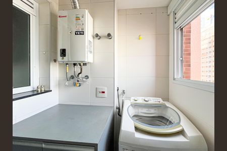 Apartamento à venda com 64m², 2 quartos e 2 vagasÁrea de Serviço