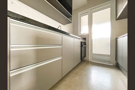 Apartamento à venda com 64m², 2 quartos e 2 vagasCozinha