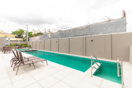 Apartamento à venda com 34m², 2 quartos e sem vagaÁrea comum - Piscina