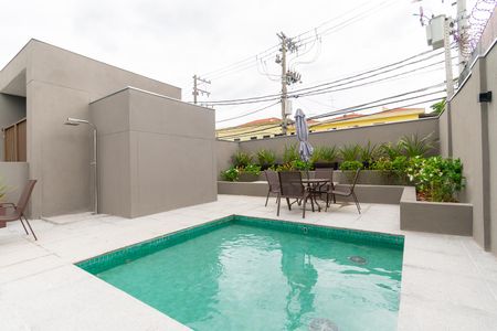 Apartamento à venda com 34m², 2 quartos e sem vagaÁrea comum - Piscina