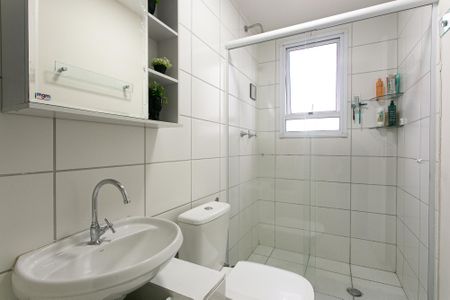 Apartamento à venda com 46m², 2 quartos e 1 vaga Apartamento à venda com 46m², 2 quartos e 1 vagaBanheiro
