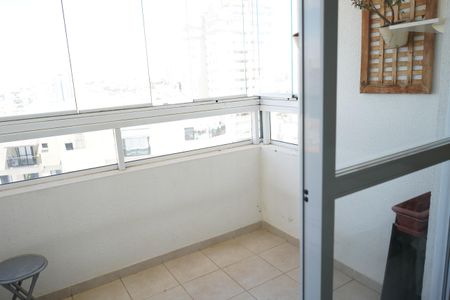 Apartamento à venda com 55m², 2 quartos e 1 vagaSacada