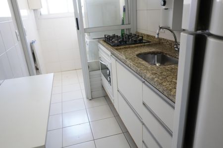 Apartamento à venda com 55m², 2 quartos e 1 vagaCozinha