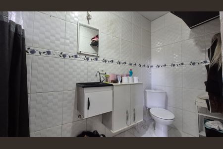 Casa à venda com 200m², 3 quartos e 2 vagasBanheiro da suíte