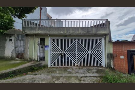 Casa à venda com 200m², 3 quartos e 2 vagasFachada