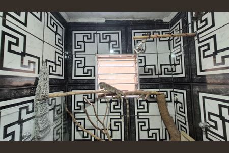 Casa à venda com 200m², 3 quartos e 2 vagasBanheiro