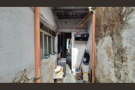 Casa à venda com 200m², 3 quartos e 2 vagasArea externa - Casa fundos