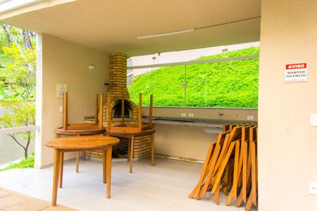 Apartamento à venda com 51m², 2 quartos e 1 vaga Apartamento à venda com 51m², 2 quartos e 1 vagaÁrea comum - Churrasqueira