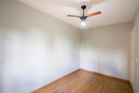 Apartamento à venda com 51m², 2 quartos e 1 vaga Apartamento à venda com 51m², 2 quartos e 1 vagaQuarto 1