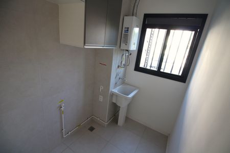 Apartamento à venda com 83m², 2 quartos e 1 vagaÁrea de Serviço