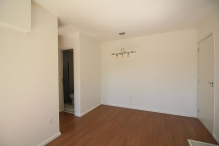 Sala de apartamento à venda com 2 quartos, 83m² em Barra Olímpica, Rio de Janeiro