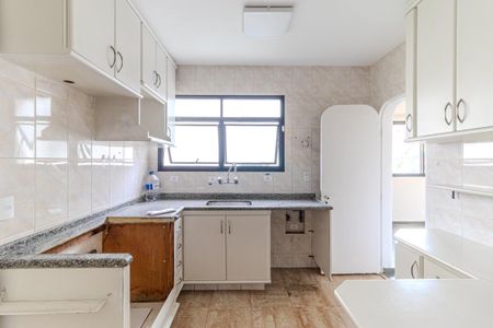 Apartamento para alugar com 170m², 3 quartos e 2 vagasCozinha