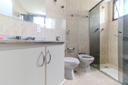 Apartamento para alugar com 170m², 3 quartos e 2 vagasBanheiro Social