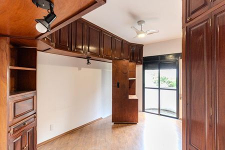 Apartamento para alugar com 170m², 3 quartos e 2 vagasQuarto 1