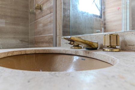 Apartamento para alugar com 170m², 3 quartos e 2 vagasBanheiro da Suíte