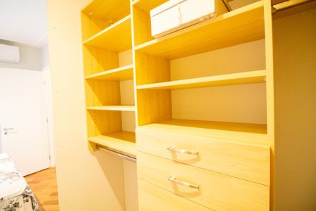 Apartamento para alugar com 86m², 2 quartos e 2 vagasCloset da Suíte