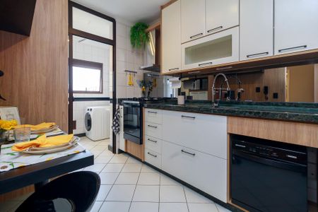 Apartamento para alugar com 86m², 3 quartos e 2 vagasCozinha