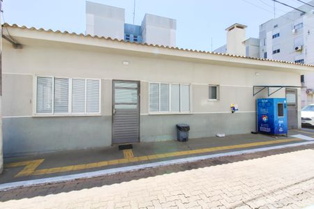 Apartamento para alugar com 48m², 2 quartos e 1 vaga Apartamento para alugar com 48m², 2 quartos e 1 vagaÁrea comum - Salão de festas