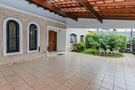 Casa de condomínio à venda com 245m², 4 quartos e 4 vagasGaragem