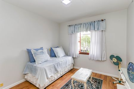 Casa de condomínio à venda com 245m², 4 quartos e 4 vagasQuarto 1