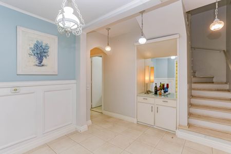 Casa de condomínio à venda com 245m², 4 quartos e 4 vagasSala de Jantar