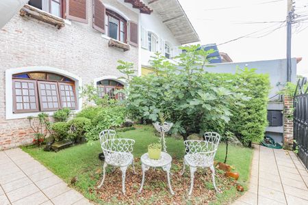 Casa de condomínio à venda com 245m², 4 quartos e 4 vagasJardim