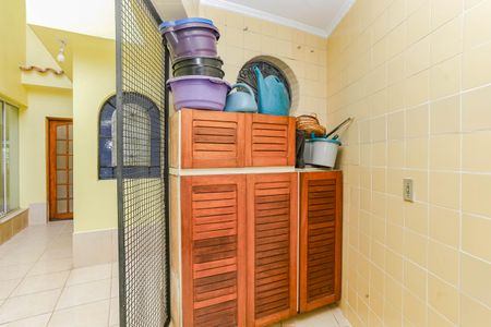 Casa de condomínio à venda com 245m², 4 quartos e 4 vagasÁrea de Serviço