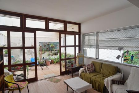 Sala de apartamento para alugar com 6 quartos, 340m² em Barra da Tijuca, Rio de Janeiro