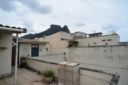 Apartamento para alugar com 340m², 6 quartos e 2 vagasTerraço