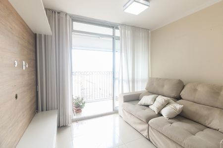 Sala  de apartamento à venda com 3 quartos, 60m² em Penha de França, São Paulo