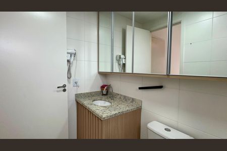 Apartamento para alugar com 25m², 1 quarto e sem vagaBanheiro da Suíte