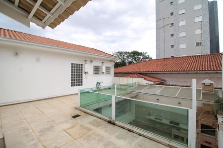 Casa à venda com 292m², 4 quartos e 4 vagasQuintal