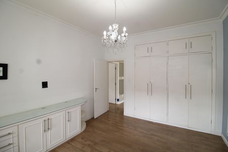 Casa à venda com 292m², 4 quartos e 4 vagasQuarto 3