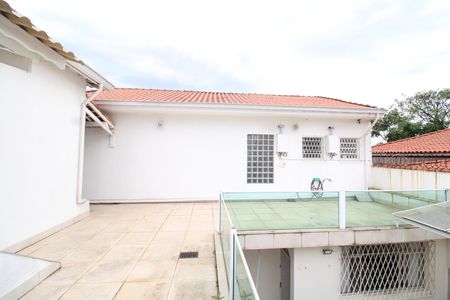 Casa à venda com 292m², 4 quartos e 4 vagasQuintal