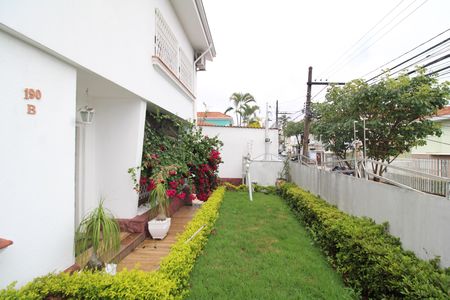 Casa à venda com 292m², 4 quartos e 4 vagasQuintal