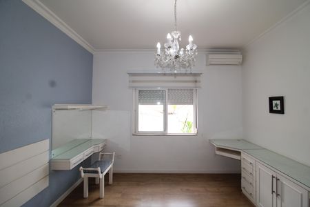 Casa à venda com 292m², 4 quartos e 4 vagasQuarto 3