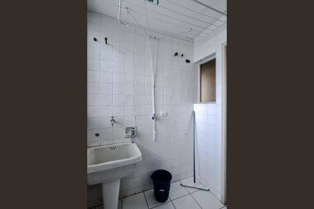 Apartamento para alugar com 74m², 3 quartos e 1 vagaÁrea de Serviço