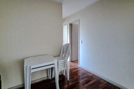 Apartamento para alugar com 74m², 3 quartos e 1 vagaSala