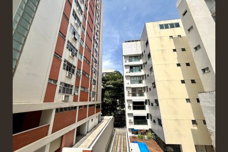 Apartamento para alugar com 70m², 2 quartos e 1 vaga Apartamento para alugar com 70m², 2 quartos e 1 vagaSala - vista