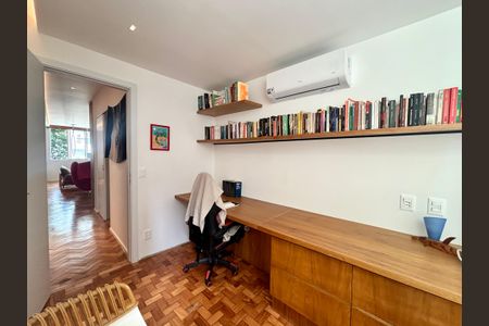 Apartamento para alugar com 70m², 2 quartos e 1 vaga Apartamento para alugar com 70m², 2 quartos e 1 vagaQuarto