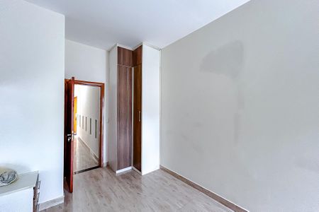 Casa à venda com 150m², 3 quartos e 2 vagasSuíte