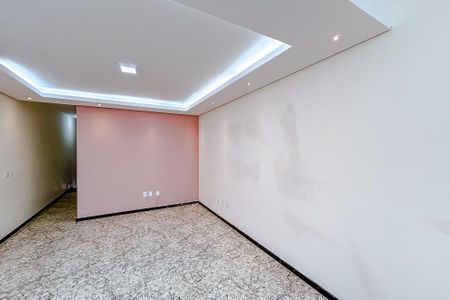 Casa à venda com 150m², 3 quartos e 2 vagasSala