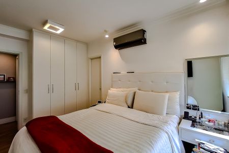 Apartamento à venda com 111m², 3 quartos e 2 vagasQuarto 3 - Suíte