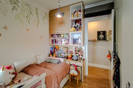 Apartamento à venda com 111m², 3 quartos e 2 vagasQuarto 2 - Suíte