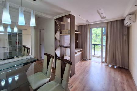 Sala de apartamento para alugar com 2 quartos, 56m² em Centro, Niterói