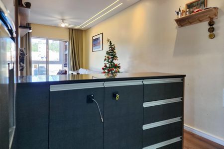 Apartamento à venda com 65m², 2 quartos e 2 vagasCozinha 