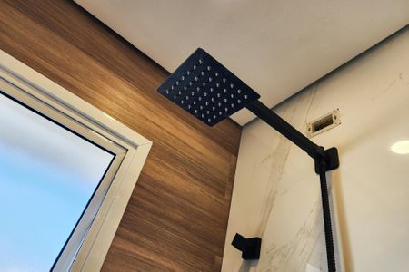 Apartamento à venda com 65m², 2 quartos e 2 vagasBanheiro Social 